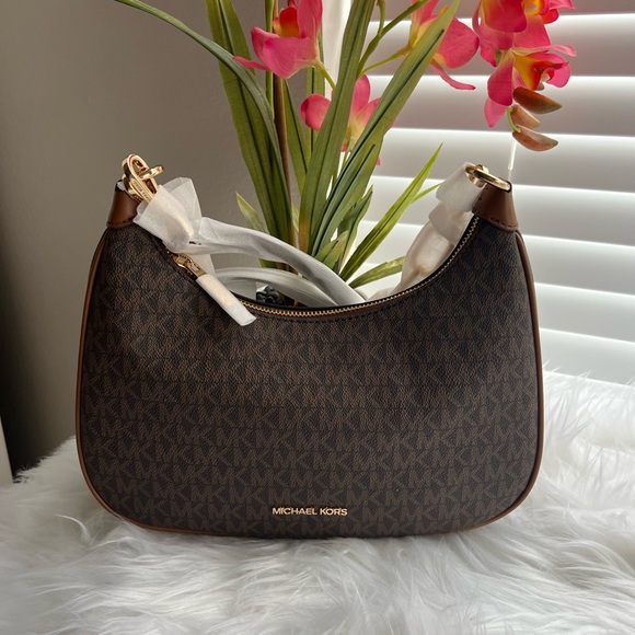 Michael kors large Cora with a chain - Picture 6 of 8